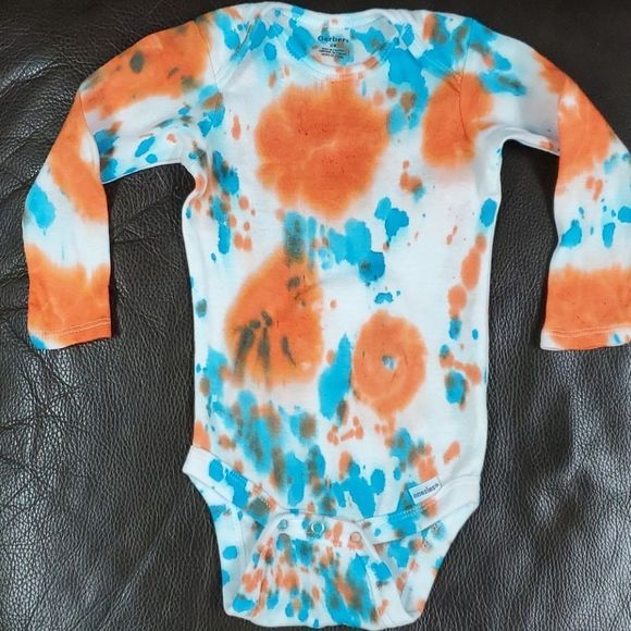 NEW Gerber 12 month tie dye onesie orange blue - Picture 4 of 5